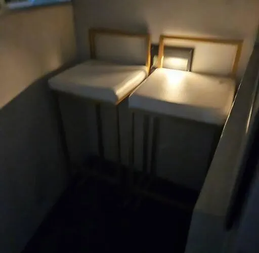 Apartamento Private W/ Balcony Near Batasan, Ateneo, Up, Diliman, The Residences At Commonwealth