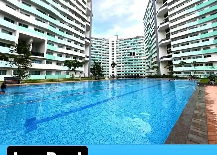 Private W/ Balcony Near Batasan, Ateneo, Up, Diliman, The Residences At Commonwealth