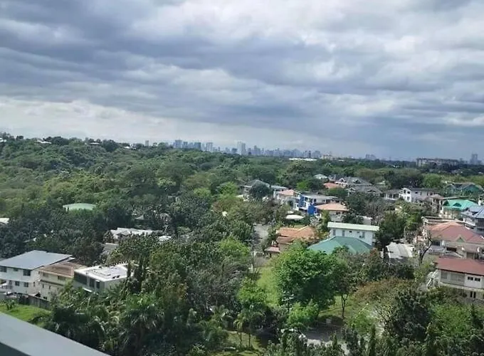 Apartamento Private W/ Balcony Near Batasan, Ateneo, Up, Diliman, The Residences At Commonwealth *